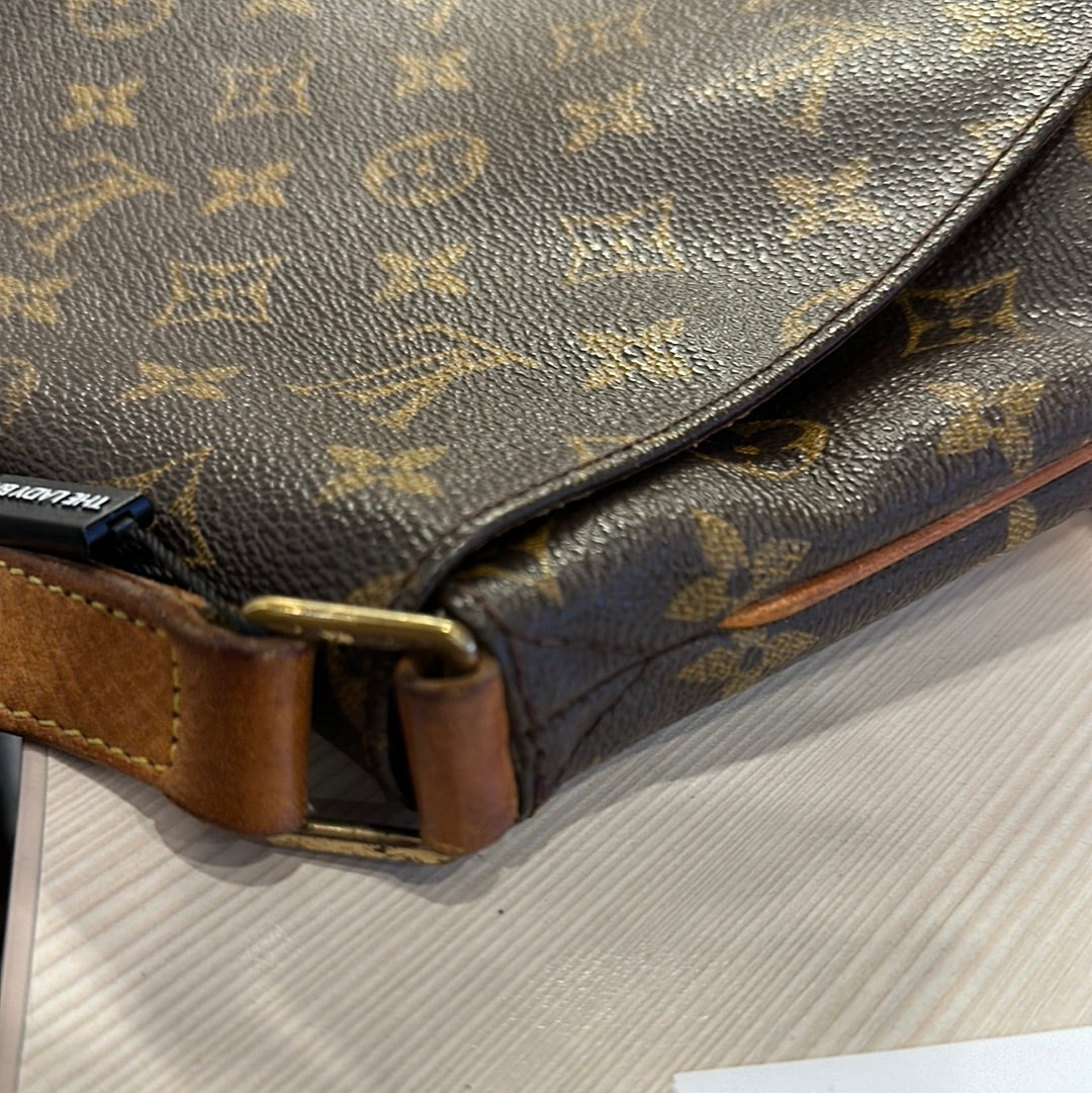 Louis Vuitton, Bags, Authentic Louis Vuitton Monogrammed Musette Gm