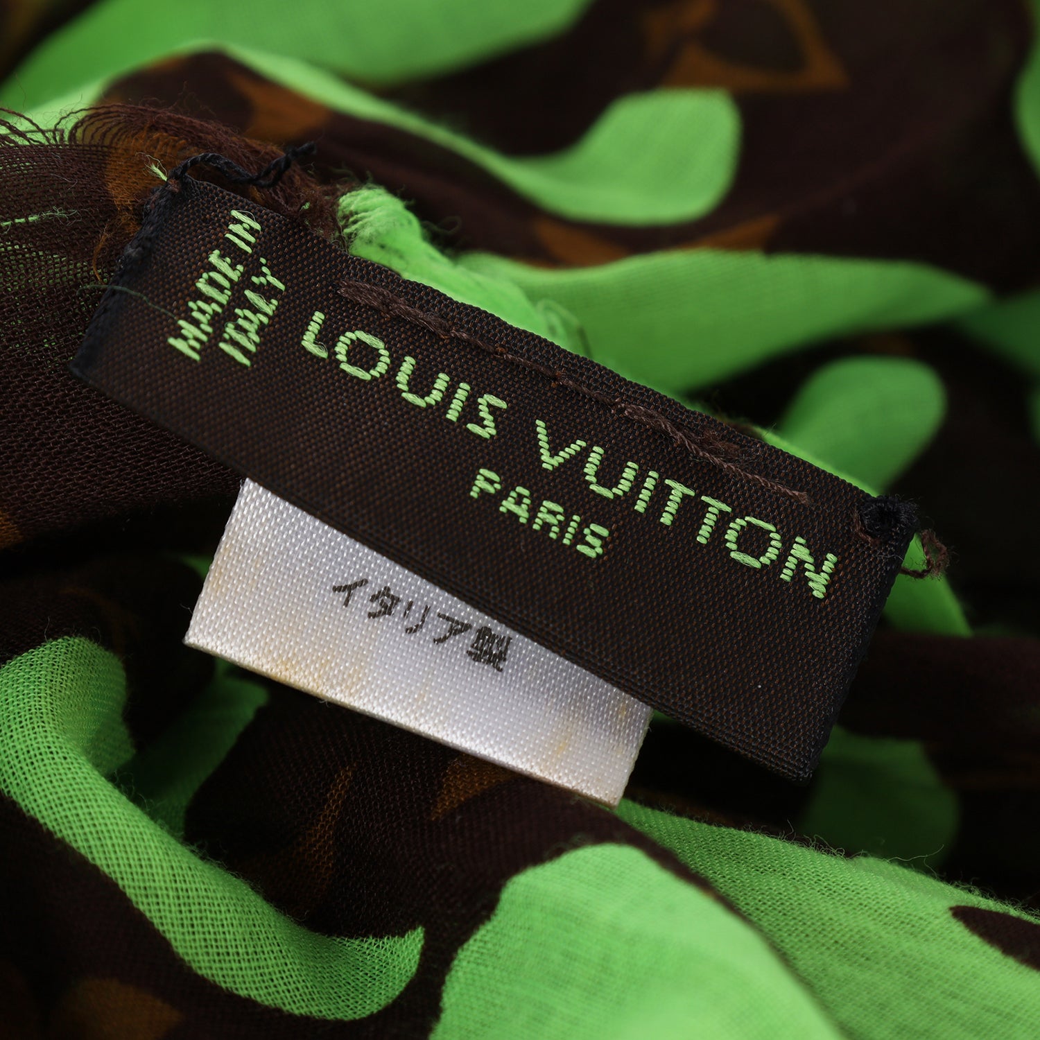 Louis Vuitton Stephen Sprouse 'Rock N' Roses' Scarf ○ Labellov ○ Buy and  Sell Authentic Luxury