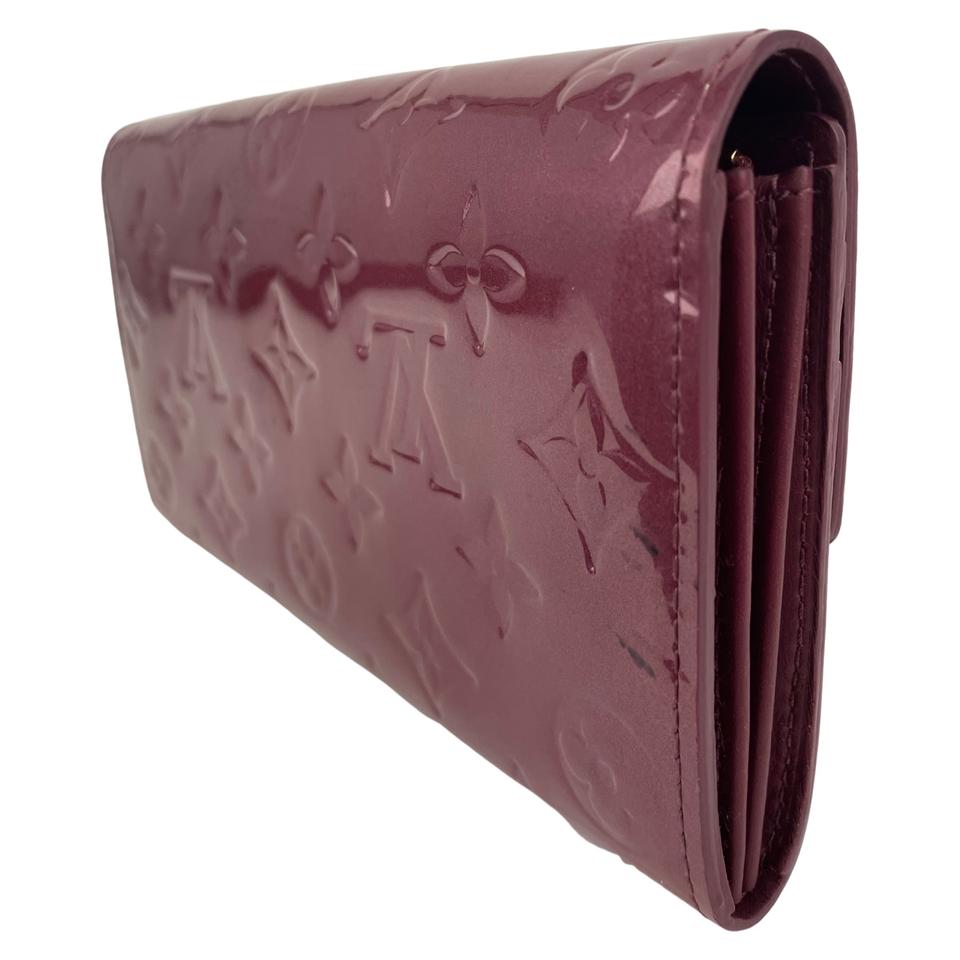 LOUIS VUITTON Sarah Monogram Vernis Leather Chain Wallet Light Pink