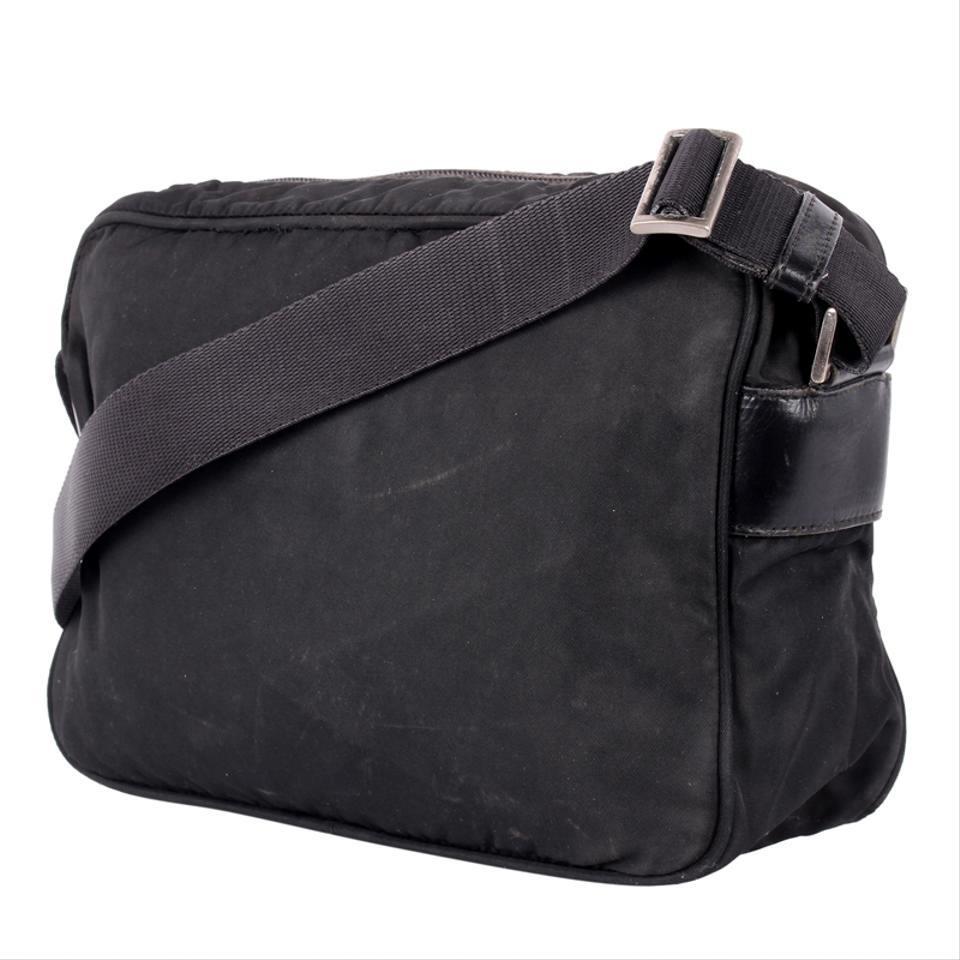 Hello, new here but want to hear opinions/ thoughts: purchased a black  re-nylon crossbody bag online and was curious if it's truly authentic. It  came with a white plastic card and the